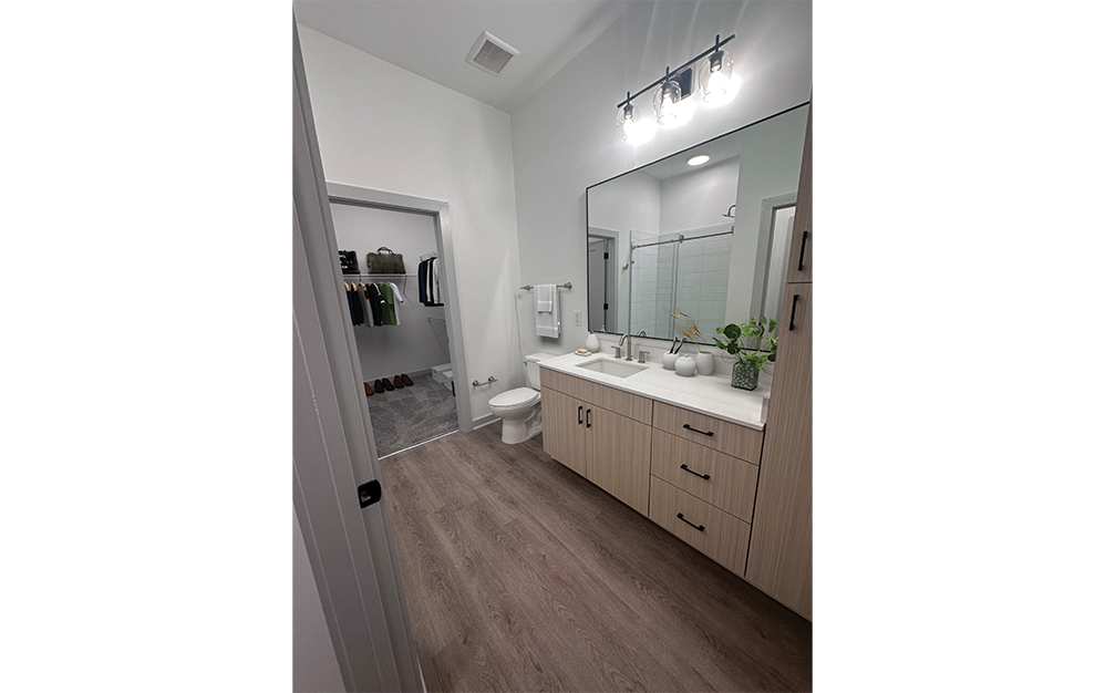 Dolomite - 1 bedroom floorplan layout with 1 bath and 683 square feet. (Bathroom)